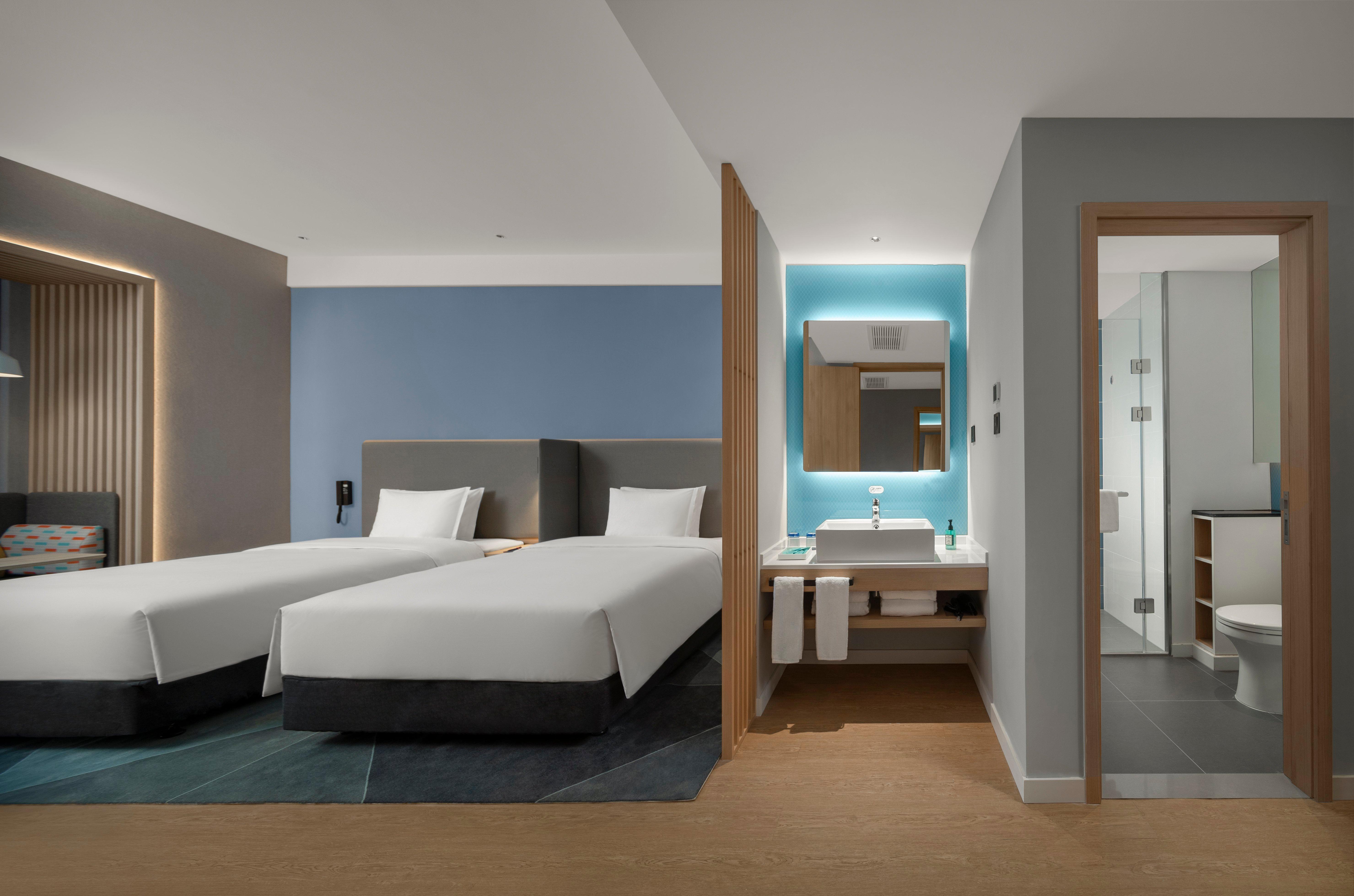 Holiday Inn Express Nanchang Riverside By Ihg Exteriör bild