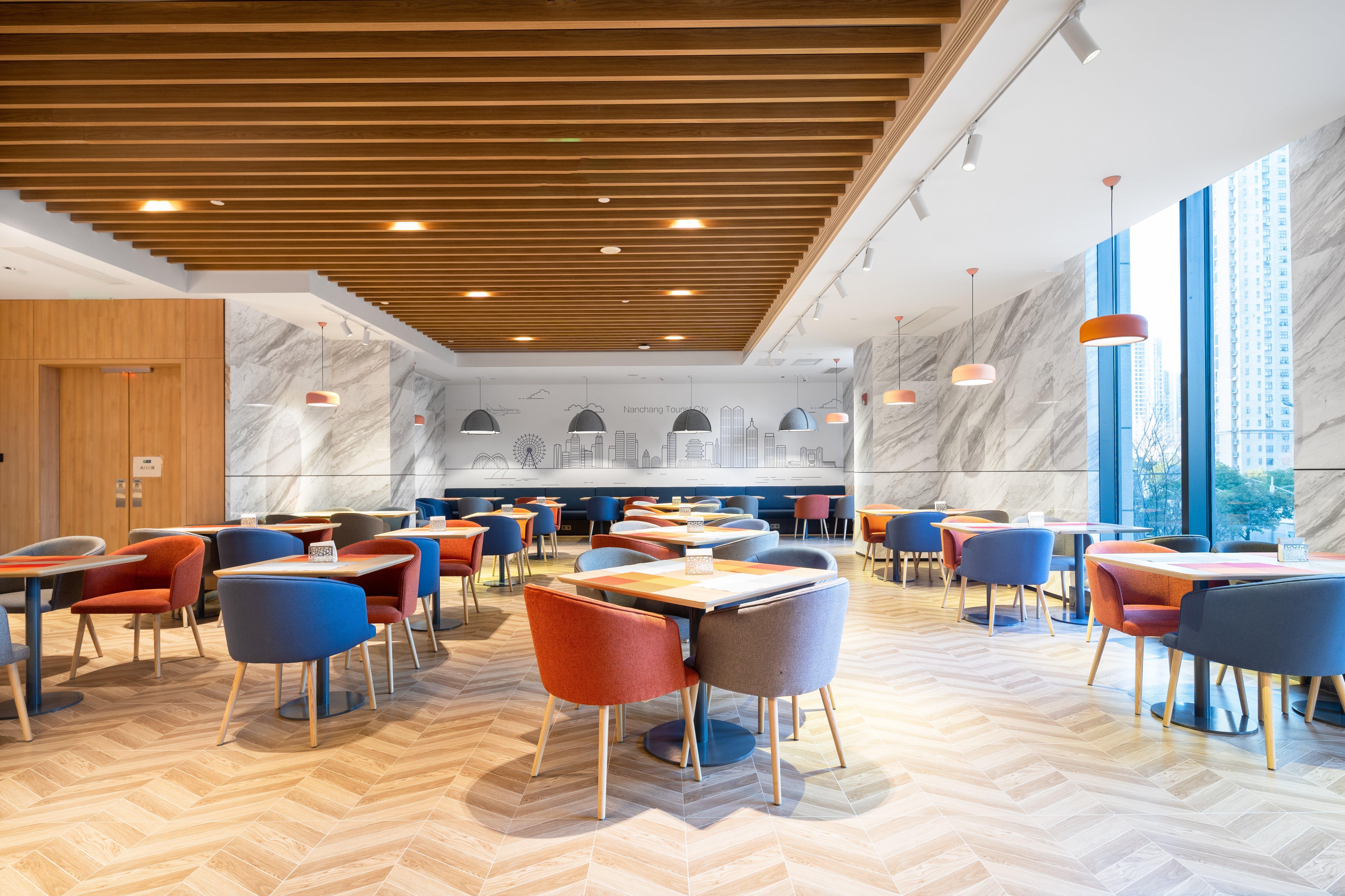 Holiday Inn Express Nanchang Riverside By Ihg Exteriör bild